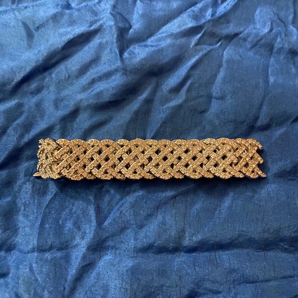 VTG Swarovski Bracelet signed Criss Crossed Weave ~ rhodium plated - Picture 9 of 12